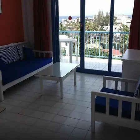 Costa Volcan 2* 卡门港