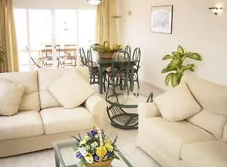 Hotel Costa Volcan And