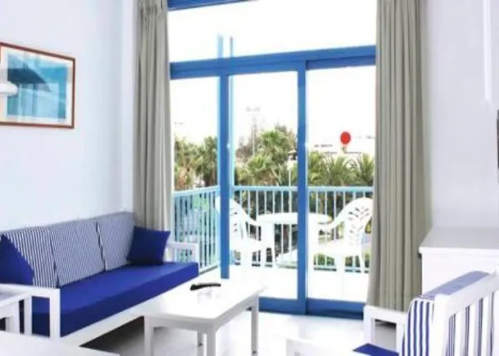 Готель Costa Volcan 2*